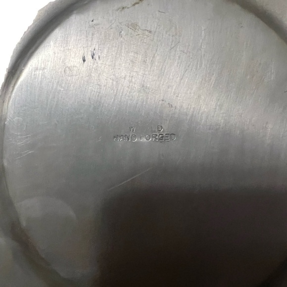 Vintage Hammered aluminum Tray - Picture 7 of 8